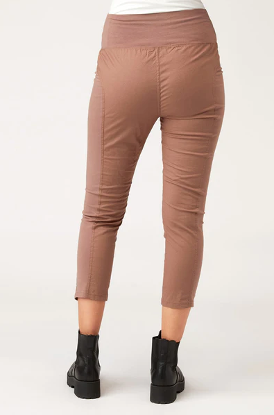 Wearables jetter sales crop legging