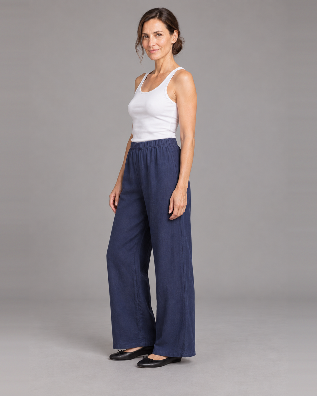 Bryn Walker Osca Pant in Starlight, light linen, front view on model