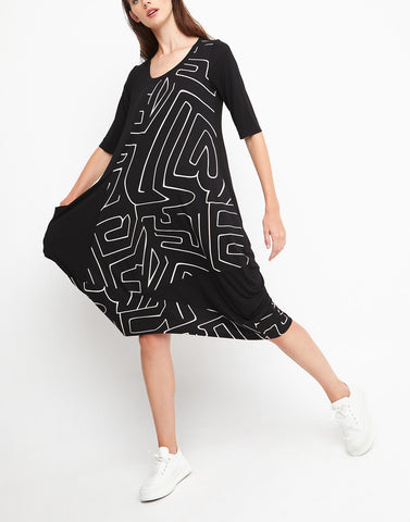 Ozai N Ku - Abstract Elbow Sleeve Dress
