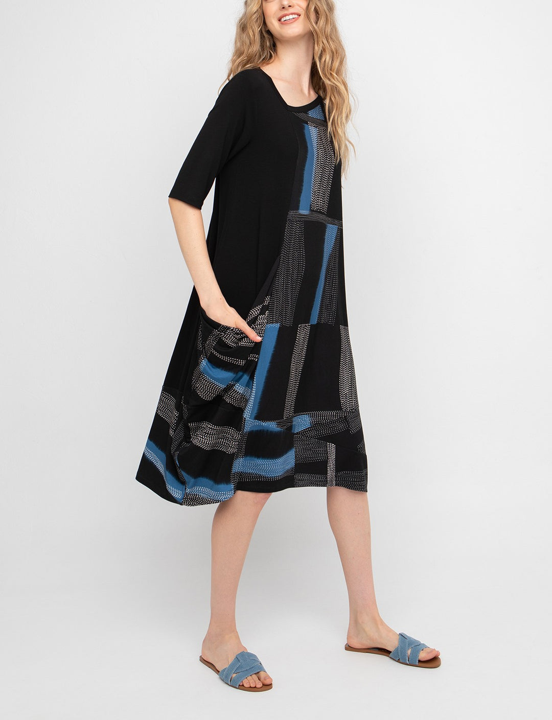 Ozai N Ku - S/S Stripe Dress