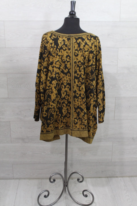 Cut Loose Floral Jacquard - One Size Deep V FINAL SALE ITEM