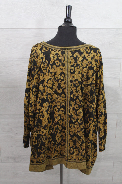 Cut Loose Floral Jacquard - One Size Deep V FINAL SALE ITEM