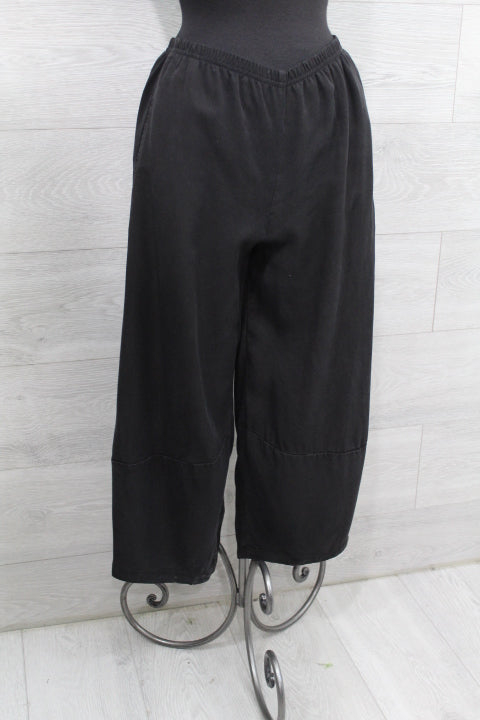 Cut Loose Solid Tencel - Lantern Pant