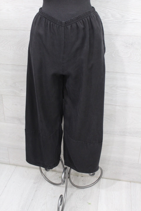 Cut Loose Solid Tencel - Lantern Pant