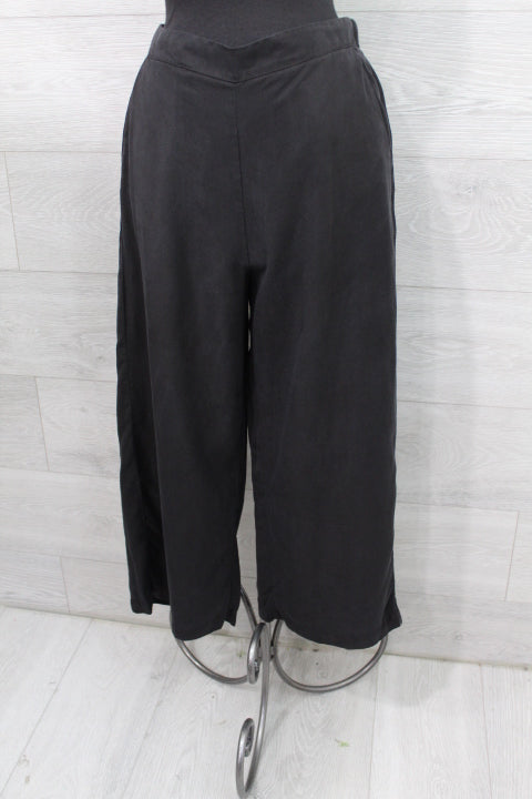 Cut Loose Solid Tencel - Crop Wide Leg Pant