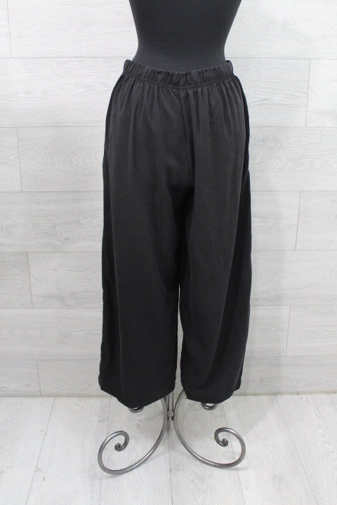 Cut Loose Solid Tencel - Crop Wide Leg Pant