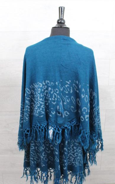 Sleeveless Fringed Shawl