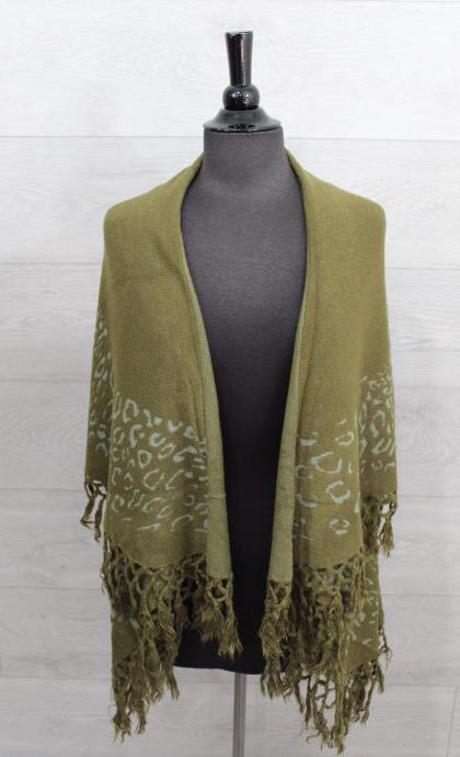 Sleeveless Fringed Shawl