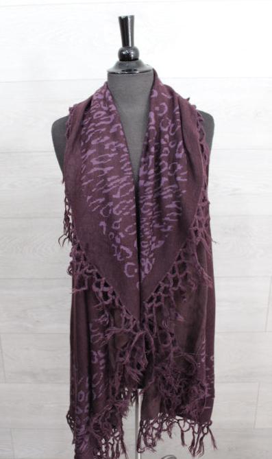 Sleeveless Fringed Shawl