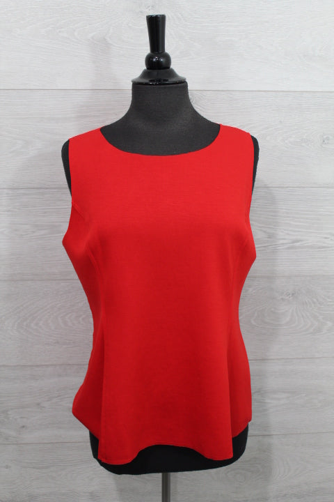 IC Collection - CUT EDGE CONTRAST TOP STITCH SLEEVELESS TOP