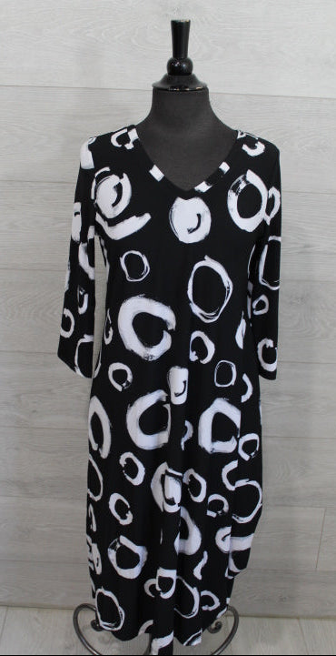 Focus Clothing - Black and White Dress FINAL SALE ITEM