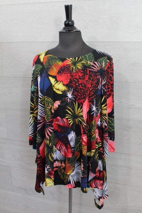 Focus Clothing - 3/4 sleeve tropical top FINAL SALE ITEM