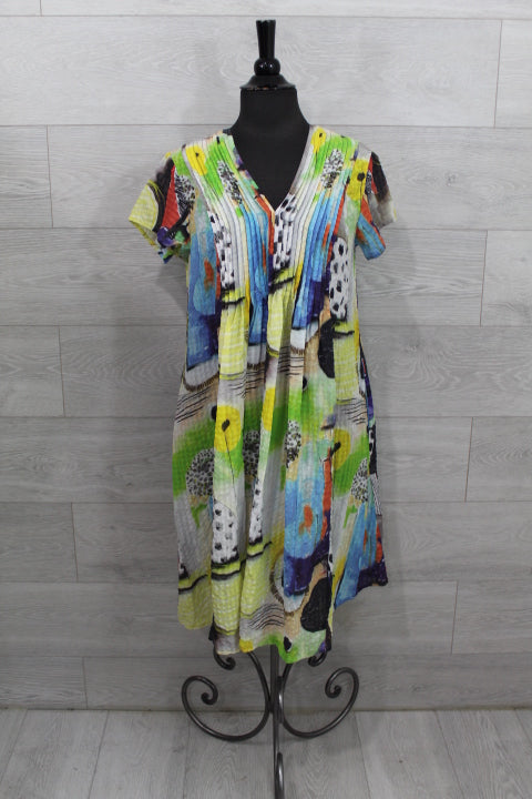 Grizas - V Neck Front Pleat Dress