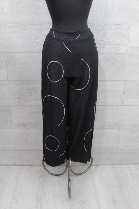 Ozai N Ku - Circle Pant
