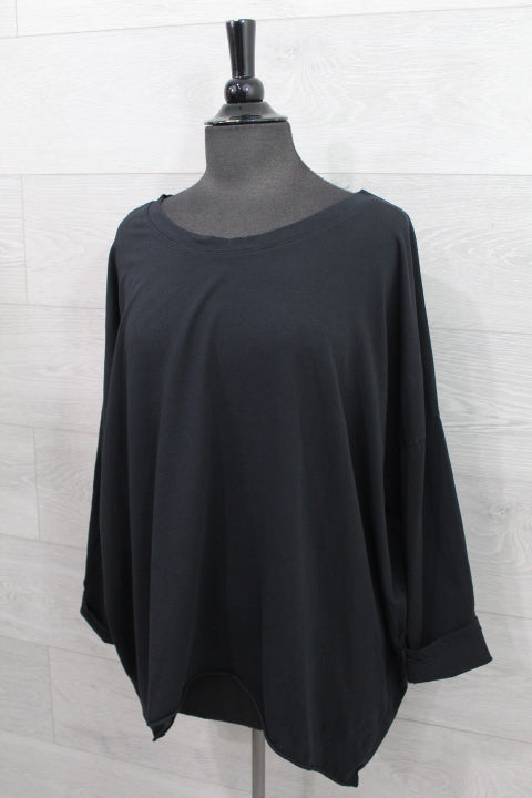 Boutique Karma -  One Size Top Pullover