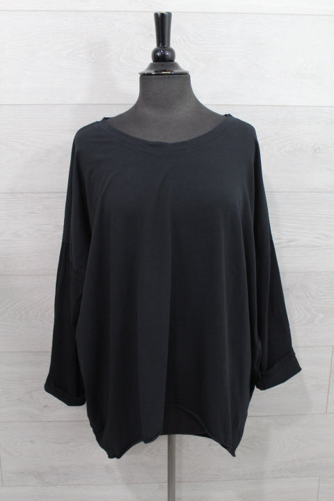 Boutique Karma -  One Size Top Pullover
