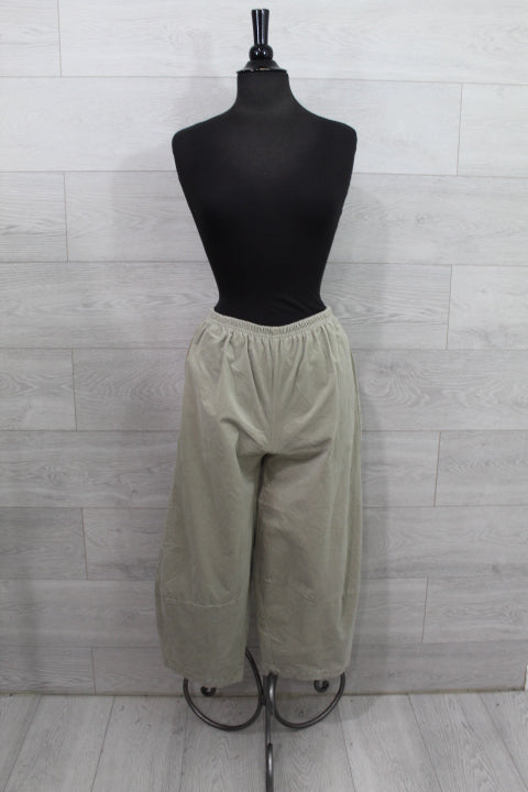 Cut Loose Mini Corduroy - Lantern Pant