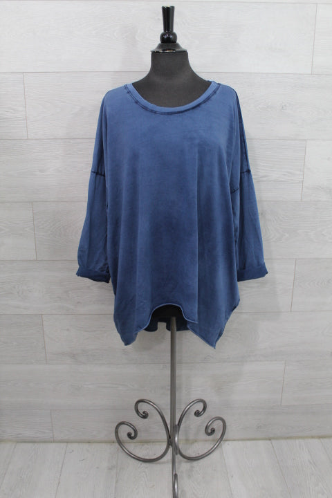 Boutique Karma -  One Size Top Pullover