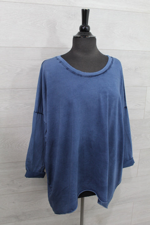 Boutique Karma -  One Size Top Pullover