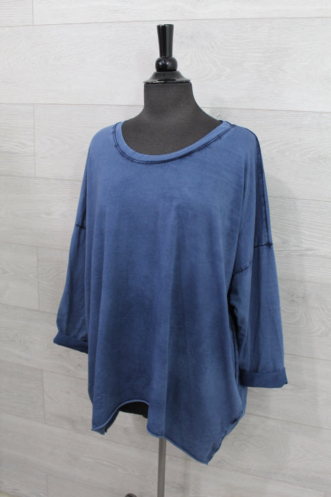Boutique Karma -  One Size Top Pullover