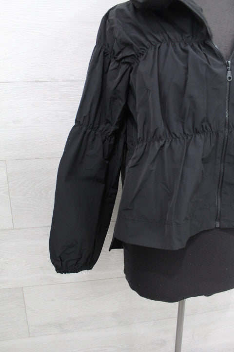 Ozai N Ku - Unlined jacket with gathering