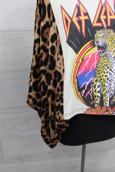 Shannon Passero - Banded Pullover