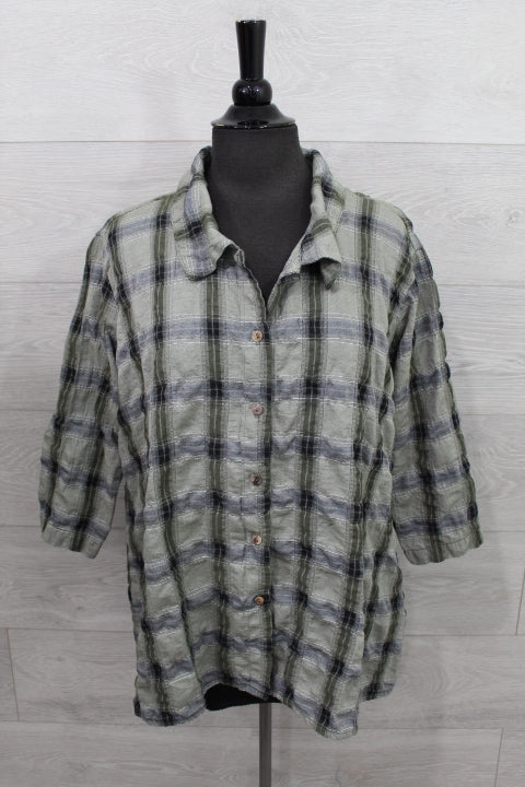 Cut Loose Crinkle Plaid - High Low Shirt