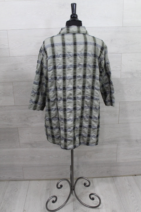Cut Loose Crinkle Plaid - High Low Shirt