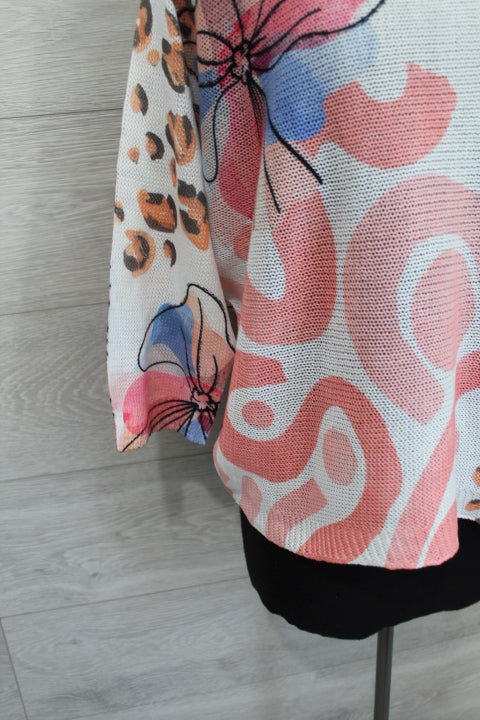 Boutique Karma - Pullover Print