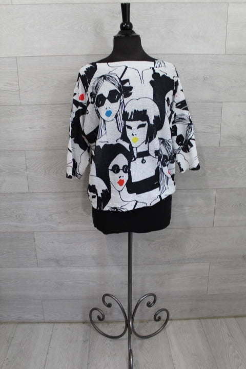 Boutique Karma - Pullover Print