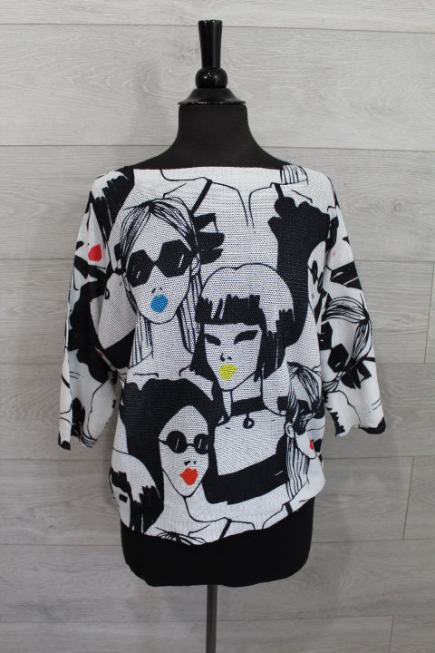 Boutique Karma - Pullover Print