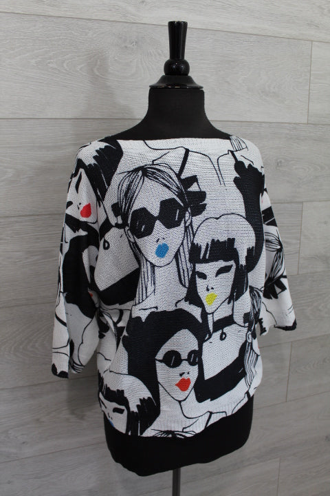 Boutique Karma - Pullover Print