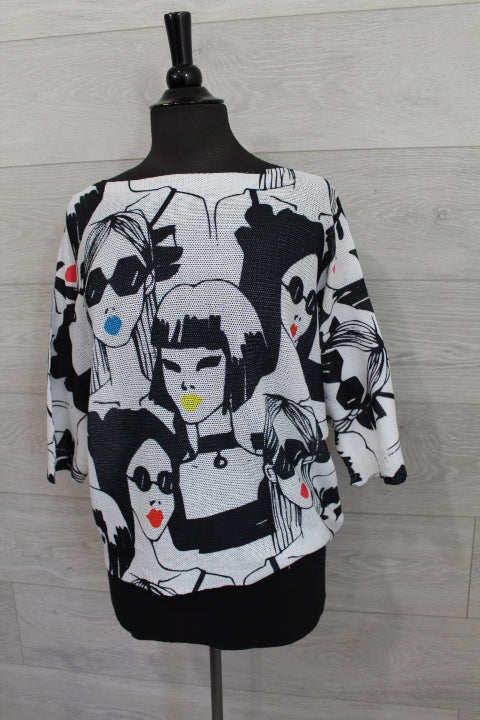 Boutique Karma - Pullover Print