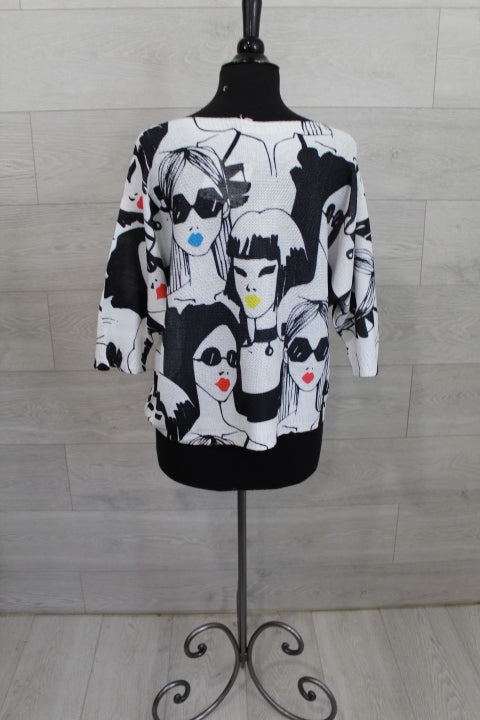 Boutique Karma - Pullover Print