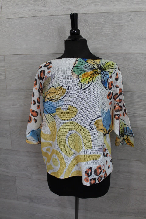 Boutique Karma - Pullover Print
