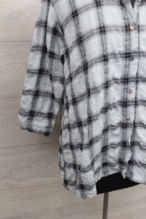 Cut Loose Crinkle Plaid - High Low Shirt