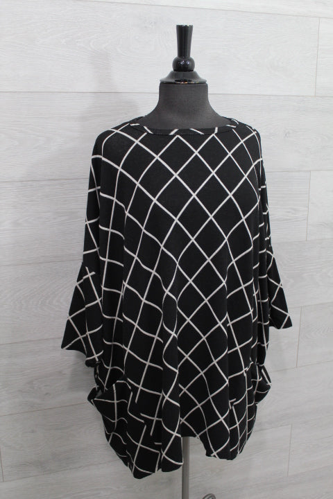 Cut Loose Diamond - One Size Pullover FINAL SALE ITEM