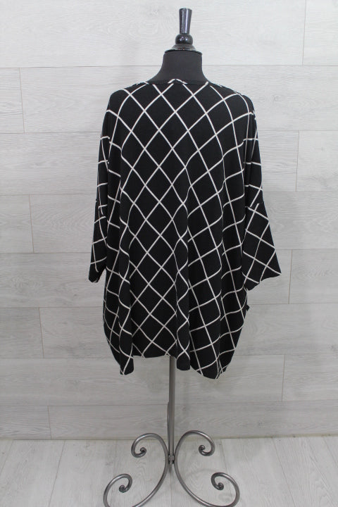 Cut Loose Diamond - One Size Pullover FINAL SALE ITEM