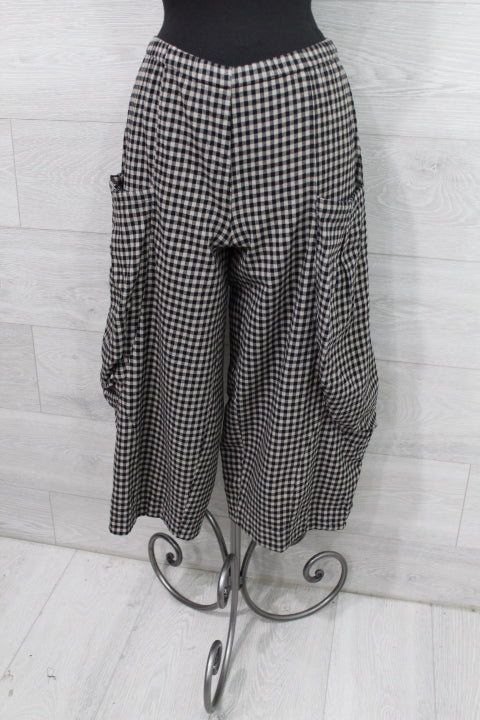 Eleven Stitch Design By Gerties -  Small Check Double Pocket Pant