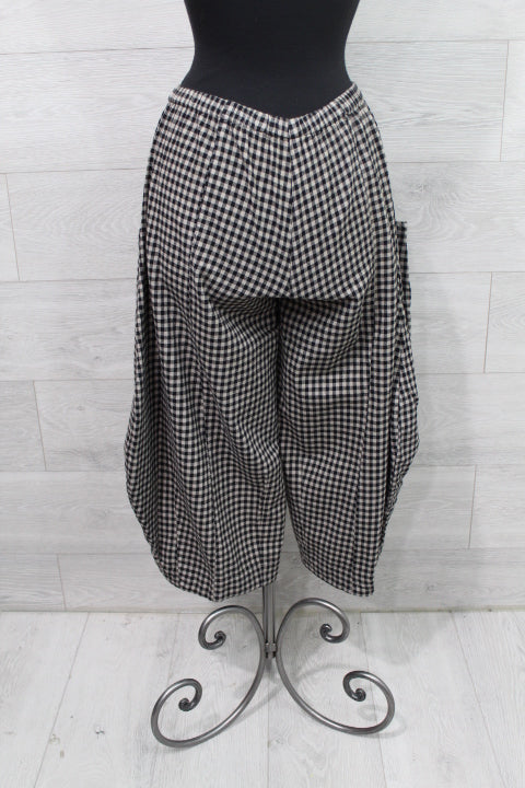 Eleven Stitch Design By Gerties -  Small Check Double Pocket Pant