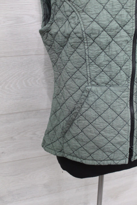 Cut Loose Quilted Parachute - Zip Front Quilted Vest