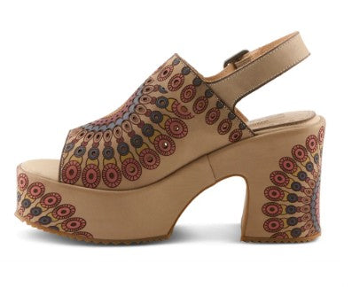 L'ARTISTE STEVIENIX SANDALS