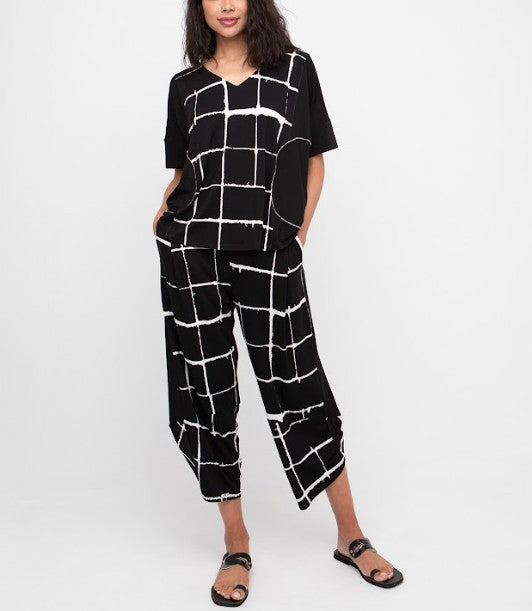Ozai N Ku Nysa Pockets Tee, Mono FINAL SALE ITEM