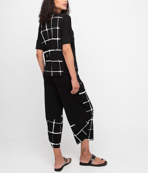 Ozai N Ku Nysa Pockets Tee, Mono FINAL SALE ITEM