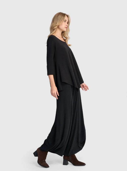 Alembika Essentials - Essential Slinky Point Hem Top, Black