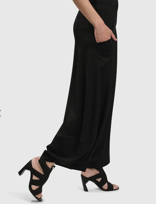 Alembika Pant - Essential Punto Pockets Pants, Black