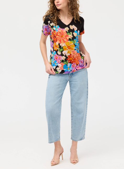 Johnny Was - The Janie Favorite Short Sleeve V‑Neck Tee Final Sale Item