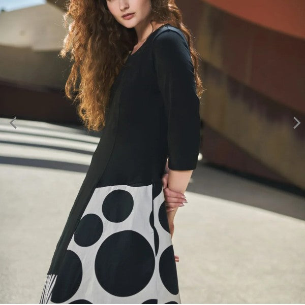 Alembika Clothing - Urban Broadway Cocoon Dress, Mono