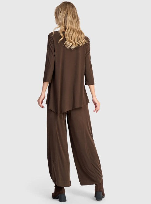 Alembika Essentials - Essential Slinky Point Hem Top, Sephia