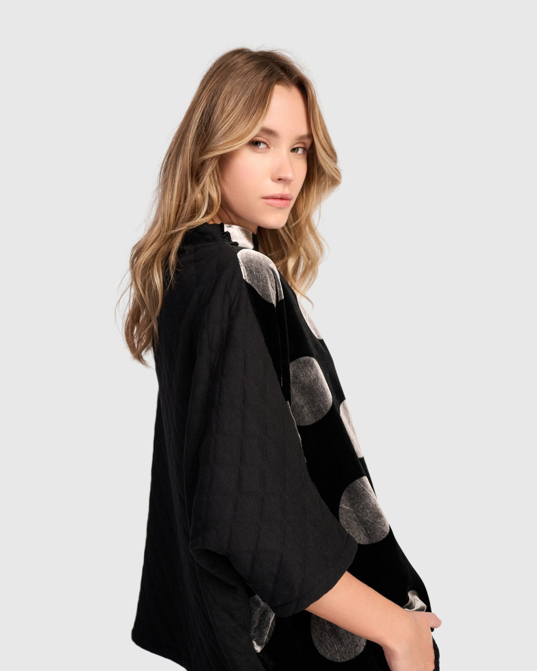 Alembika Tops - Everyday Velvet Funnel Pullover Top, Black/Silver Dot